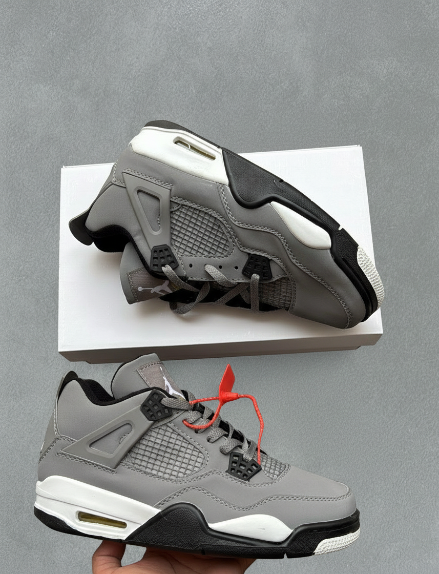 Air Jordan 4 Retro SE