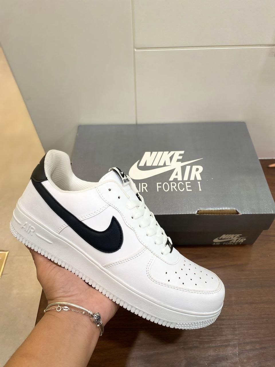 Nike Air Force 1 '07 Low "White/Black"