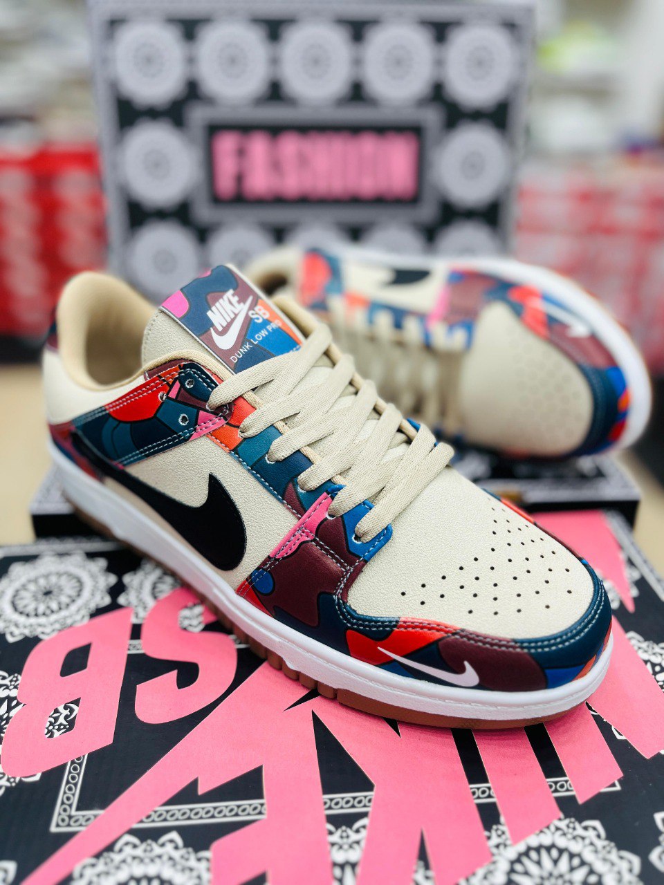 Nike SB Dunk Low Pro x Parra "Abstract Art" Sneakers