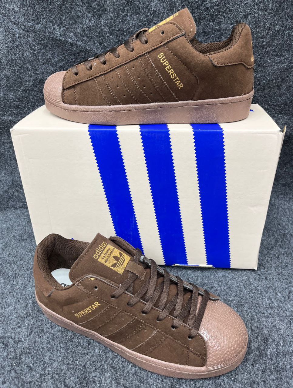 Adidas Superstar Sneakers Suede
