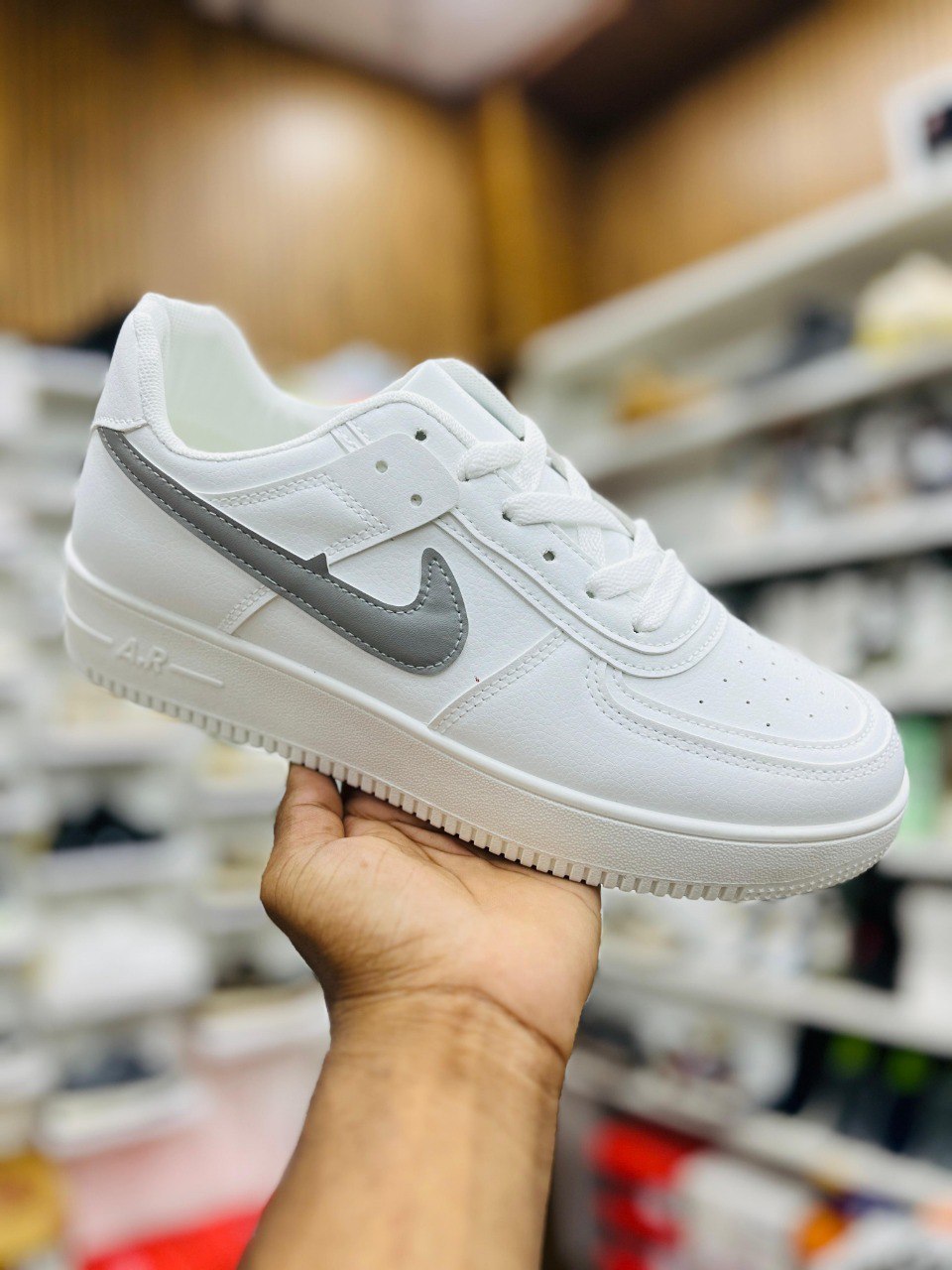 Nike White Casual Sneaker – Durable Faux Leather Design